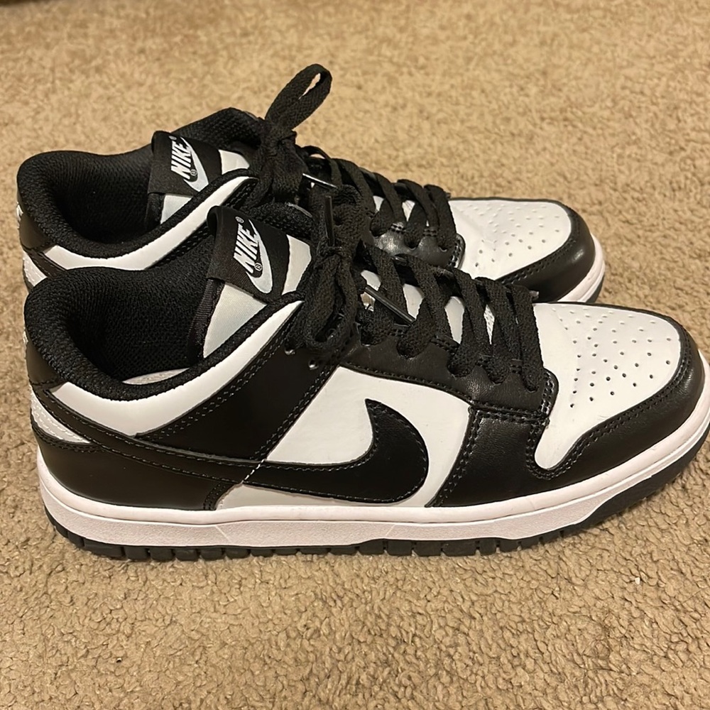 Nike Dunk low panda black white shoes Sz 7